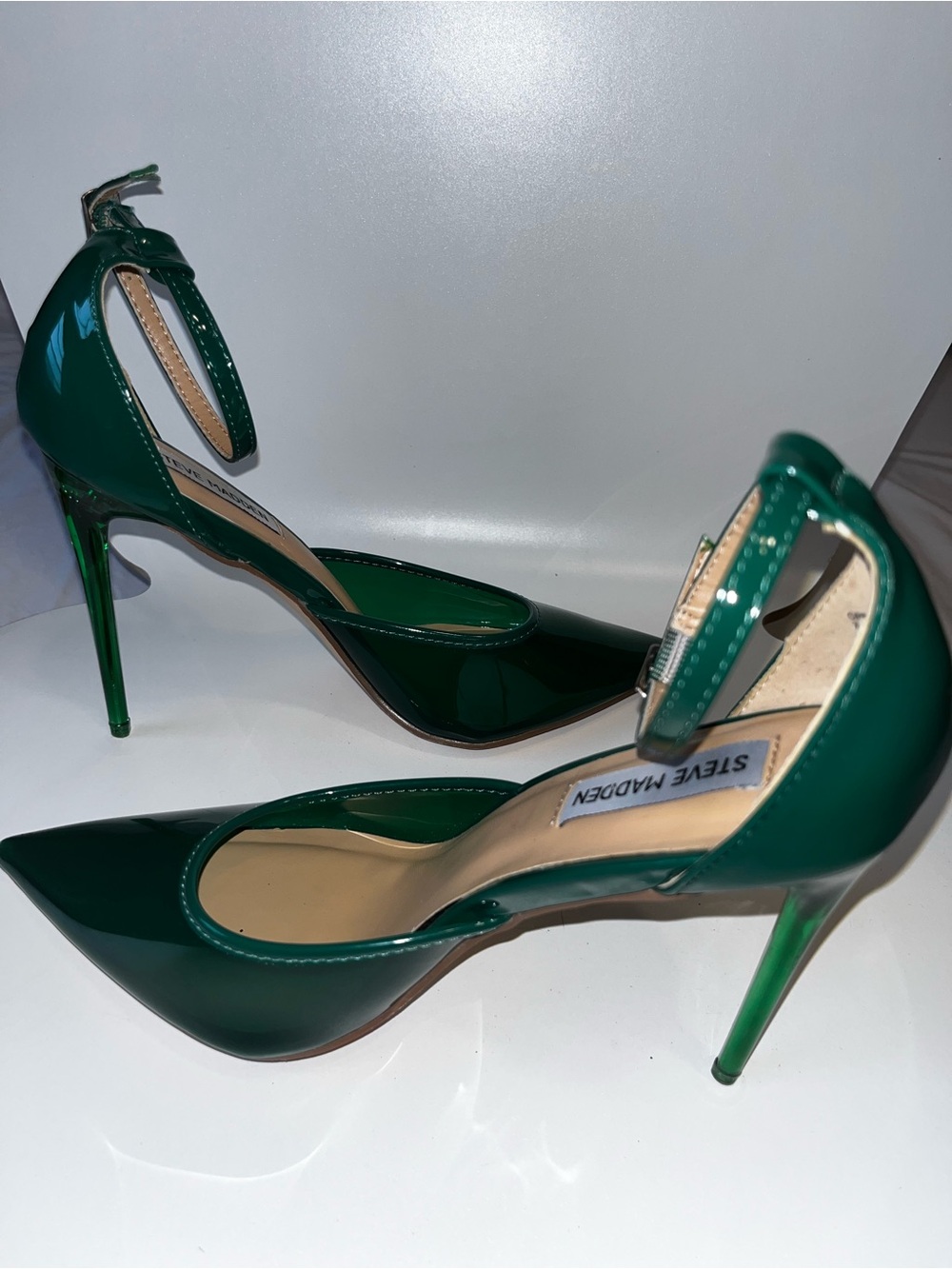Steve Madden Glossy Emerald Green Patent Ankle-Strap Pumps - Picture 2 of 6